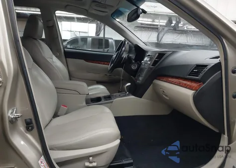 2010 Subaru Outback 3.6R Limited from USA, damaged, VIN 4S4BRDKC3A2370910